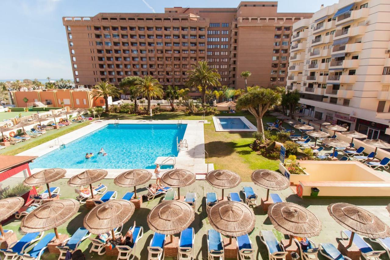 Hotel Apartamento Pyr Fuengirola Private Sunny Pool Side Luaran gambar