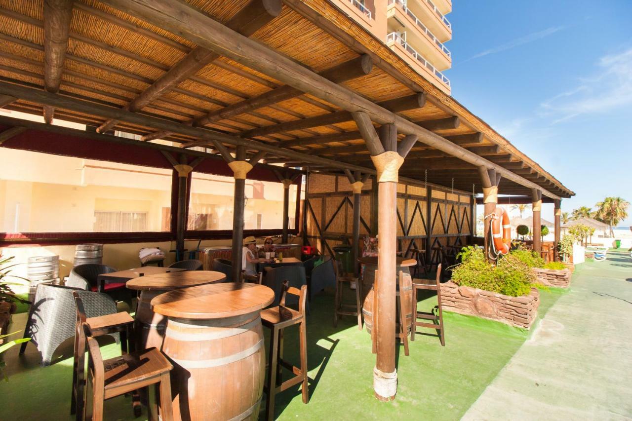 Hotel Apartamento Pyr Fuengirola Private Sunny Pool Side Luaran gambar